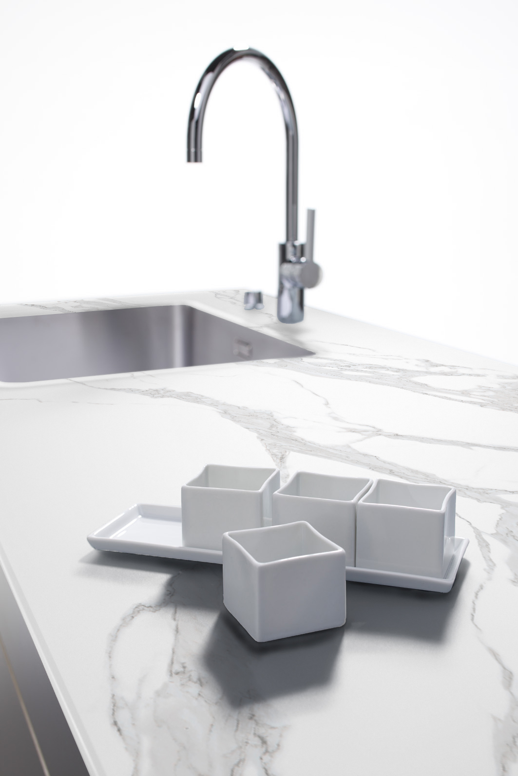 Acilux Shine - Design and Transparency